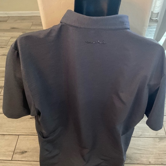 Men’s used size XL Travis Mathew grey polo shirt - Picture 2 of 5